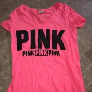 Pink T-shirt’s